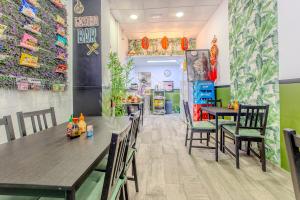 TRASPASO BAR–CAFETERÍA EN PLENO CENTRO DE SANTA CRUZ DE TENERIFE