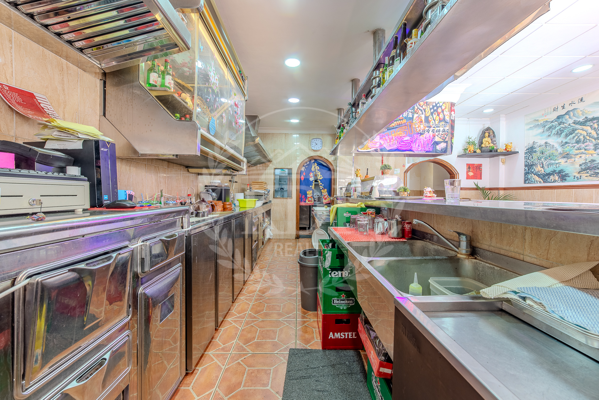 TRASPASO DE BAR-RESTAURANTE EN AVENIDA EL PASO, LOS MAJUELOS