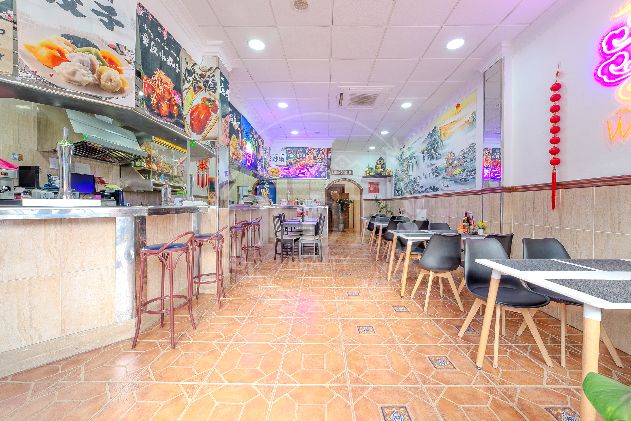TRASPASO DE BAR-RESTAURANTE EN AVENIDA EL PASO, LOS MAJUELOS