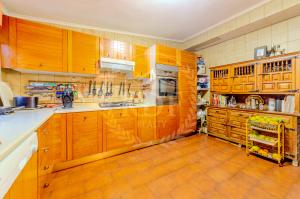 CHALET INDEPENDIENTE CON JARDÍN EN ARAFO