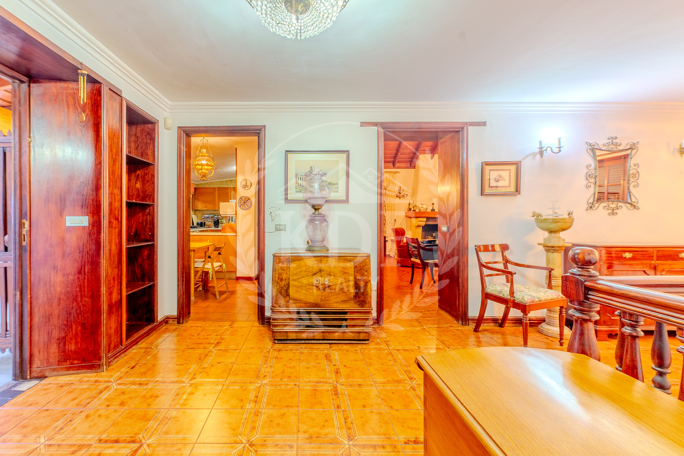 CHALET INDEPENDIENTE CON JARDÍN EN ARAFO