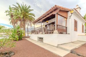 CHALET INDEPENDIENTE CON JARDÍN EN ARAFO