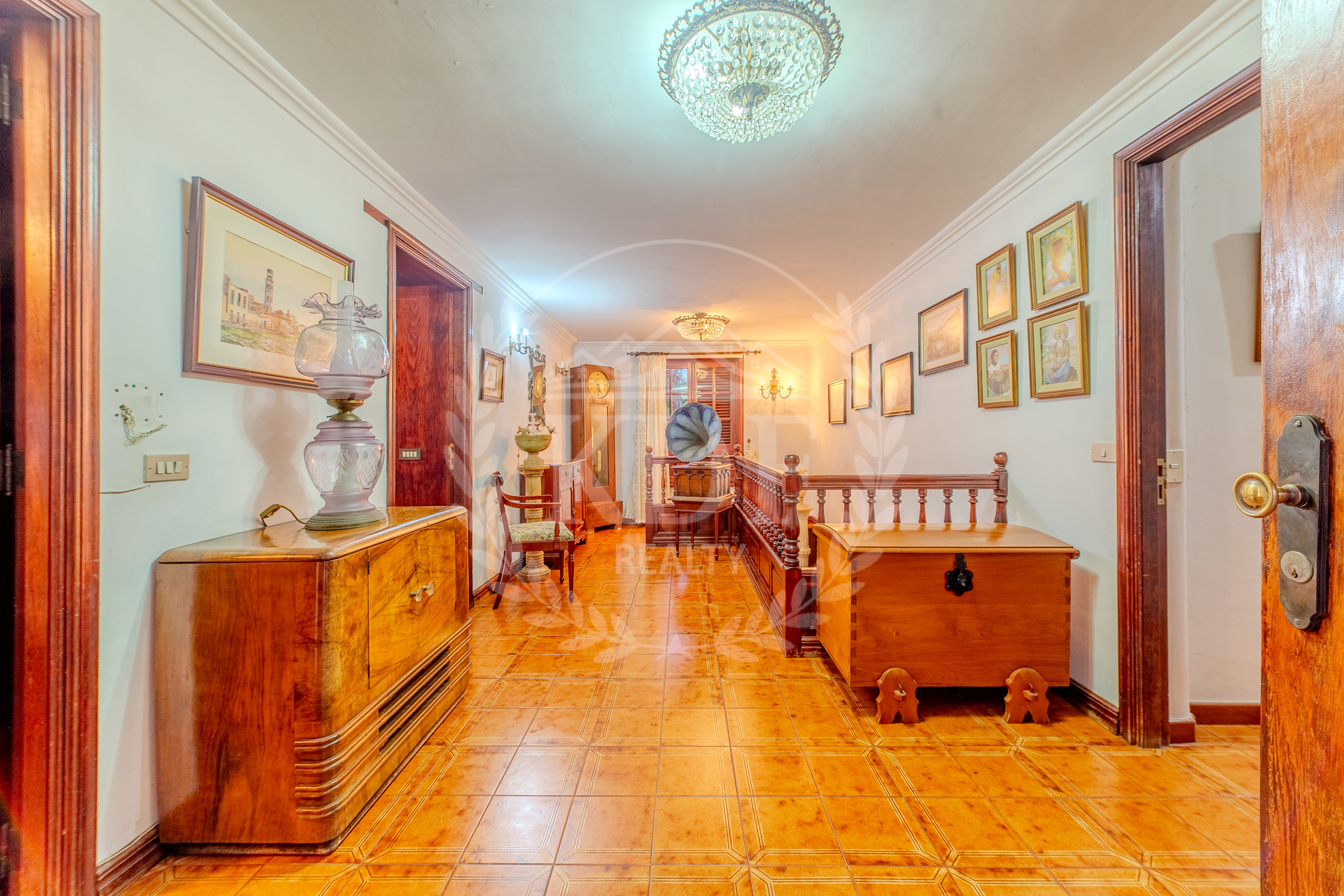 CHALET INDEPENDIENTE CON JARDÍN EN ARAFO
