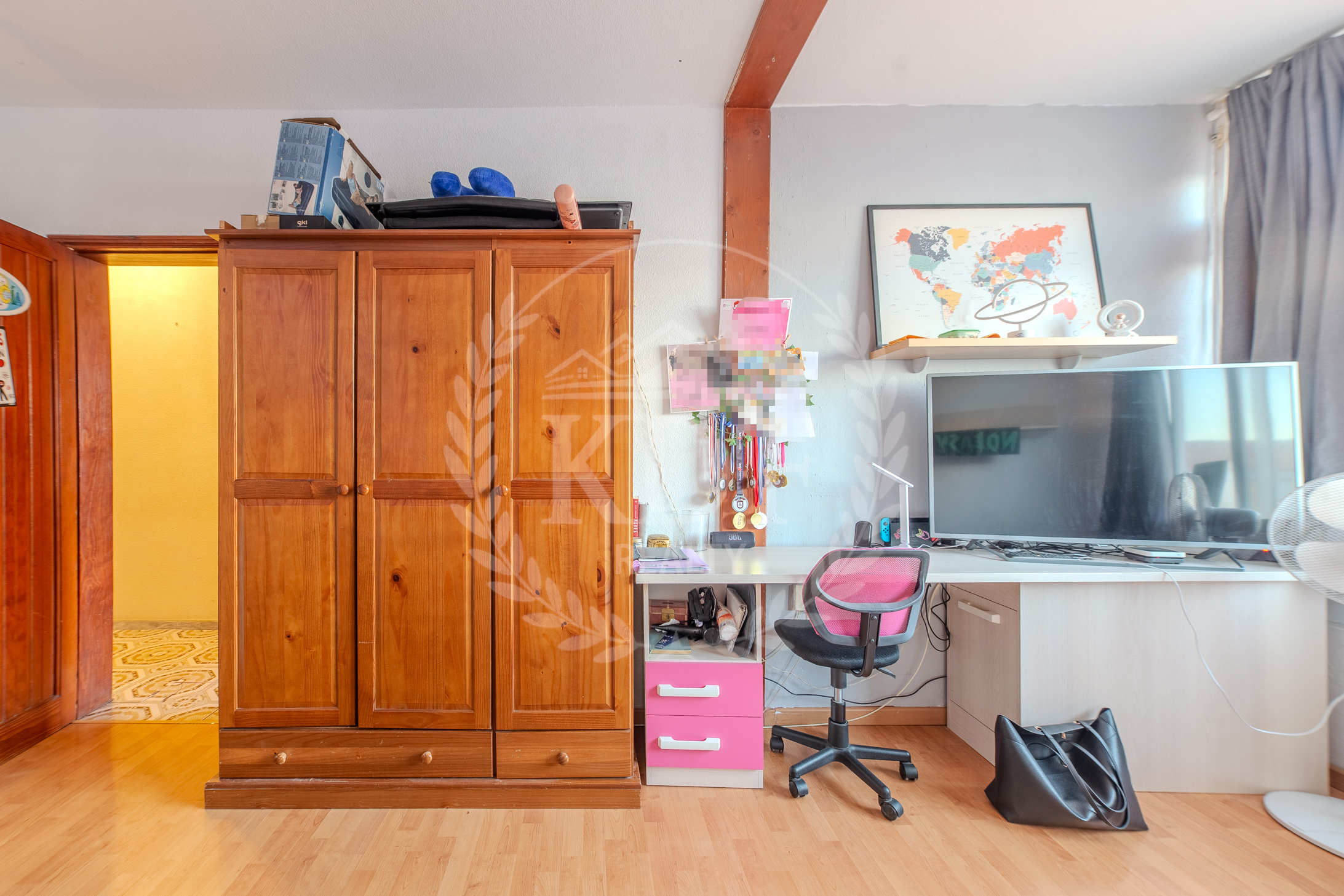 ADOSADO CON AMPLIOS ESPACIOS Y TERRAZAS EN CANDELARIA - KDF REALTY