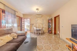 ADOSADO CON AMPLIOS ESPACIOS Y TERRAZAS EN CANDELARIA - KDF REALTY
