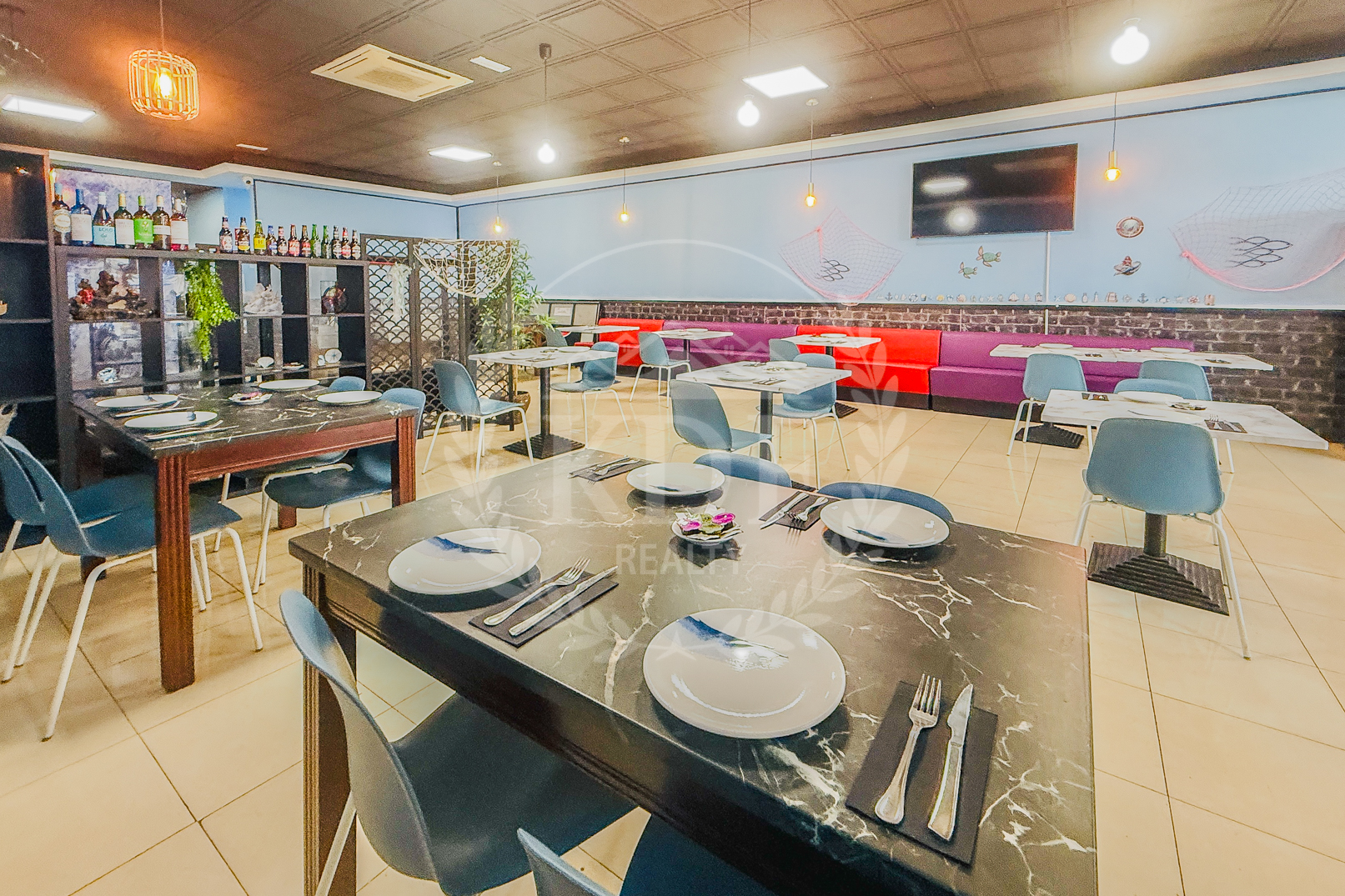 TRASPASO DE RESTAURANTE EQUIPADO EN ZONA PREMIUM DE SANTA CRUZ