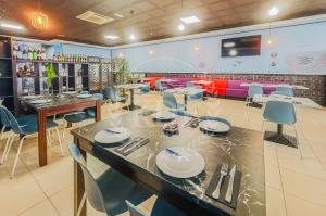 TRASPASO DE RESTAURANTE EQUIPADO EN ZONA PREMIUM DE SANTA CRUZ