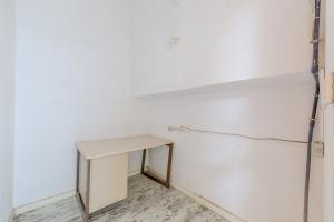 LOCAL COMERCIAL DE 300 M² EN CALLE PORLIER CON OPCIÓN DE DIVISIÓN EN DOS UNIDADES.