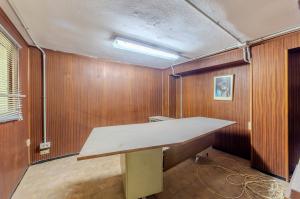 LOCAL COMERCIAL DE 300 M² EN CALLE PORLIER CON OPCIÓN DE DIVISIÓN EN DOS UNIDADES.