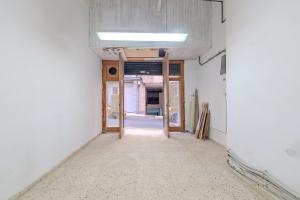 LOCAL COMERCIAL DE 300 M² EN CALLE PORLIER CON OPCIÓN DE DIVISIÓN EN DOS UNIDADES.