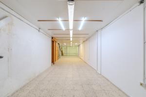LOCAL COMERCIAL DE 300 M² EN CALLE PORLIER CON OPCIÓN DE DIVISIÓN EN DOS UNIDADES.